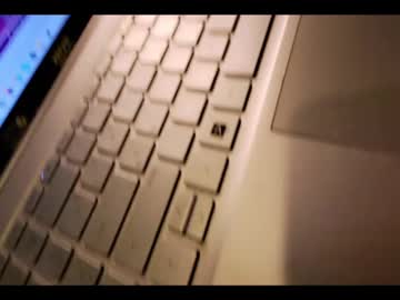 couple Masturbate 2gether with emberxtony