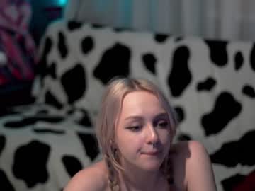 girl Masturbate 2gether with lexyssin