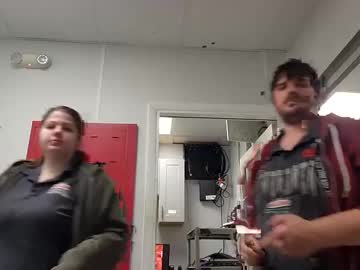 couple Masturbate 2gether with mleppo30