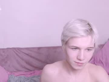 couple Masturbate 2gether with kitty_tip