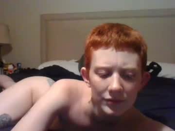 couple Masturbate 2gether with gingersnaphoee