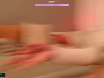 couple Masturbate 2gether with weird_inside