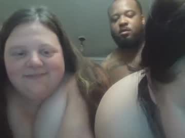couple Masturbate 2gether with queenking55