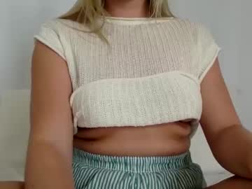 girl Masturbate 2gether with innocentblonde789