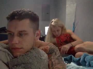 couple Masturbate 2gether with kellylivenow