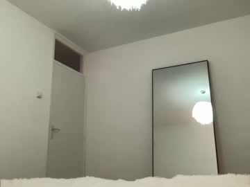 girl Masturbate 2gether with seraveraxo