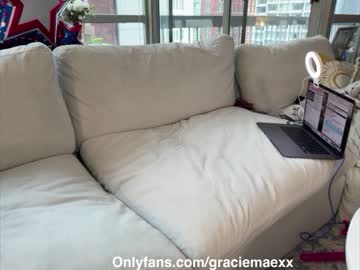 couple Masturbate 2gether with itsgracie