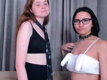 couple Masturbate 2gether with earleneclarkston